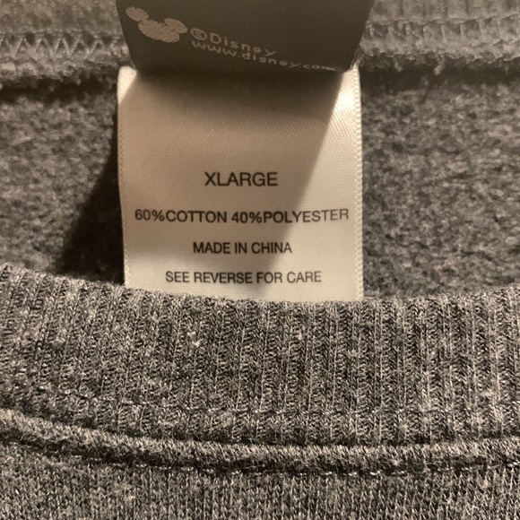 Mickey Mouse cropped sweatshirt - Picture 2 of 10